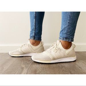 New Balance Cream 247 Sneakers
